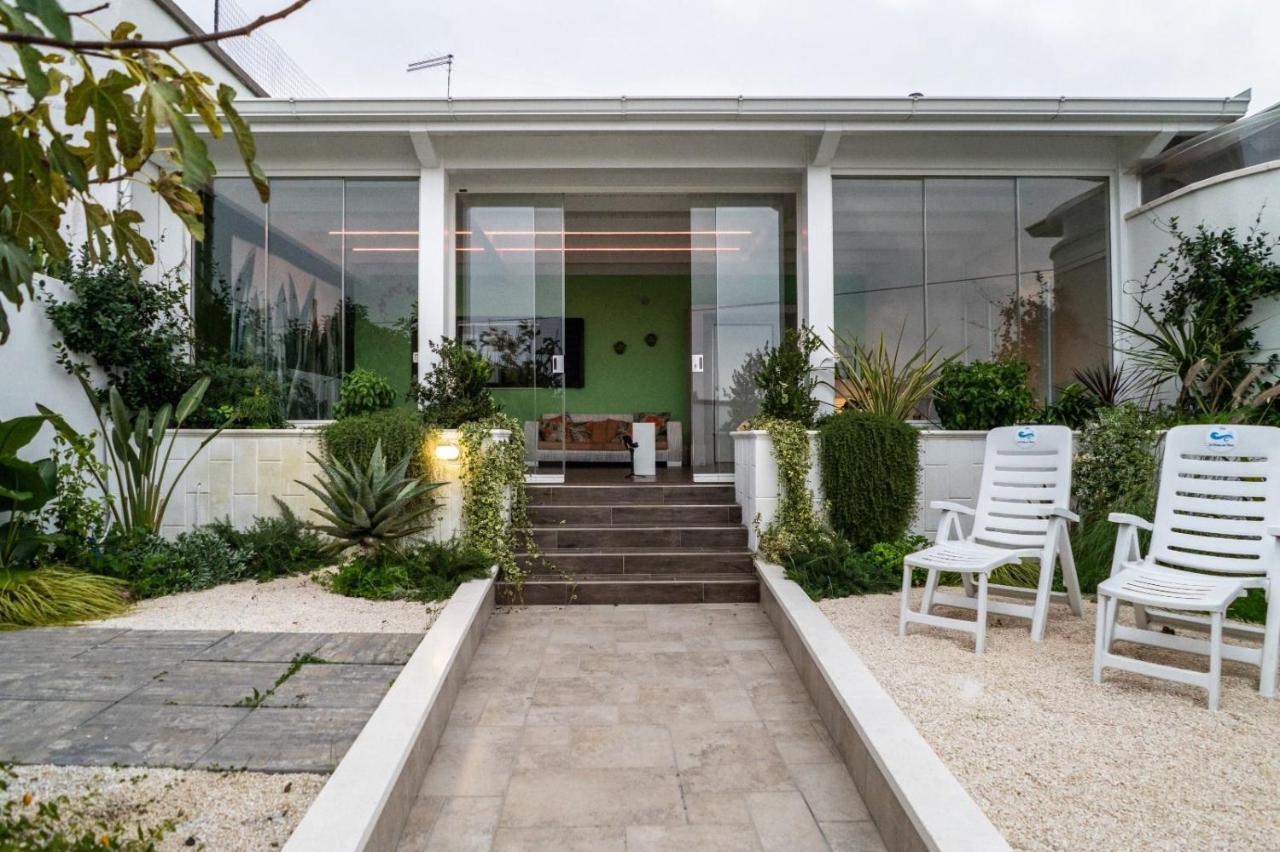 Resort Villa La Perla Sul Mare Leporano Kültér fotó