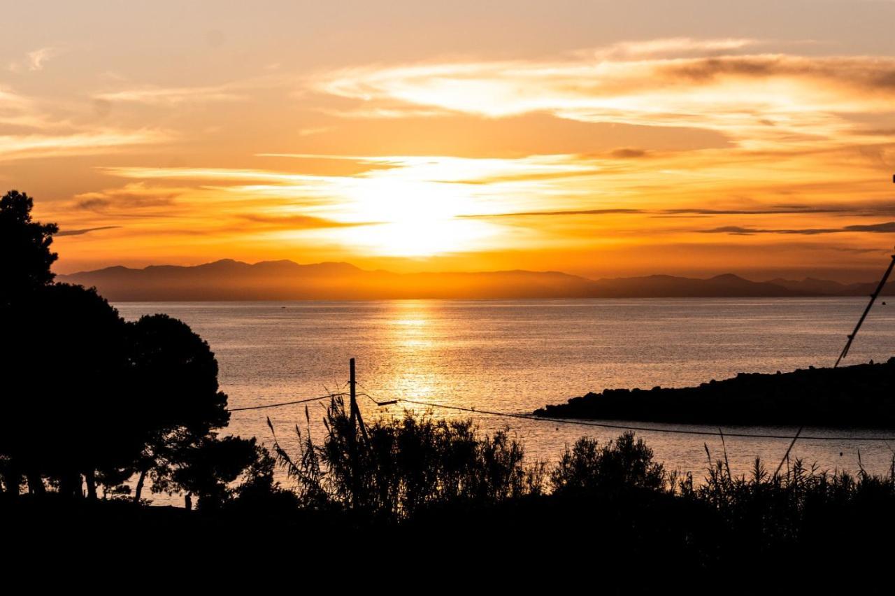 Resort Villa La Perla Sul Mare Leporano Kültér fotó